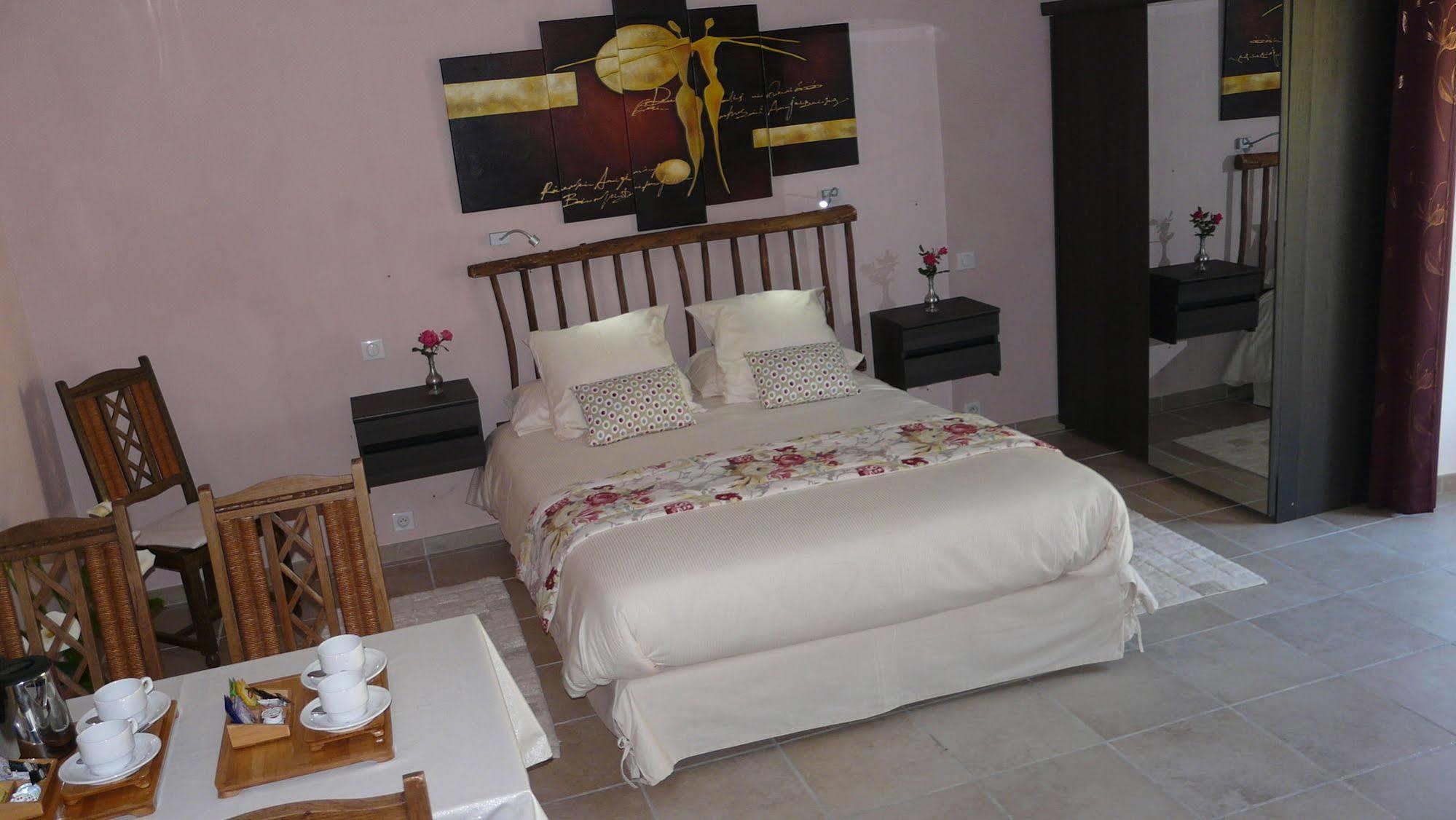 Domaine De Janis&spa Hotel Le Vigan (Lot)